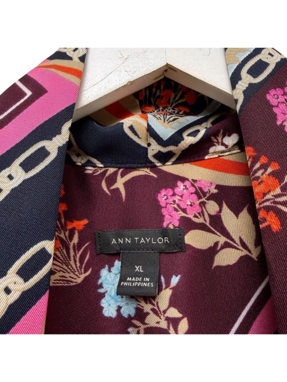 Ann Taylor Bow Blouse XL Burgundy Floral Link Print Career Office Womens Top - Picture 4 of 8